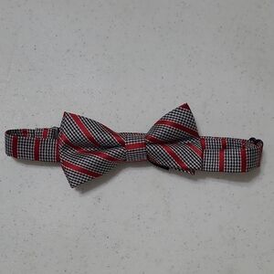 Born to Love Black & White Houndstooth with Red Stripes Bow Tie